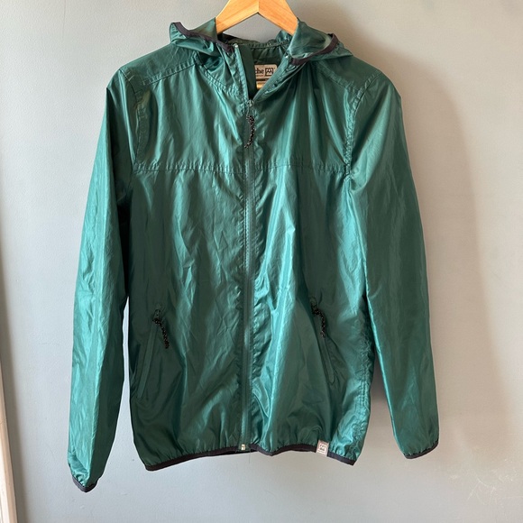 Avalanche Green Windbreaker Rain Jacket - Picture 1 of 6